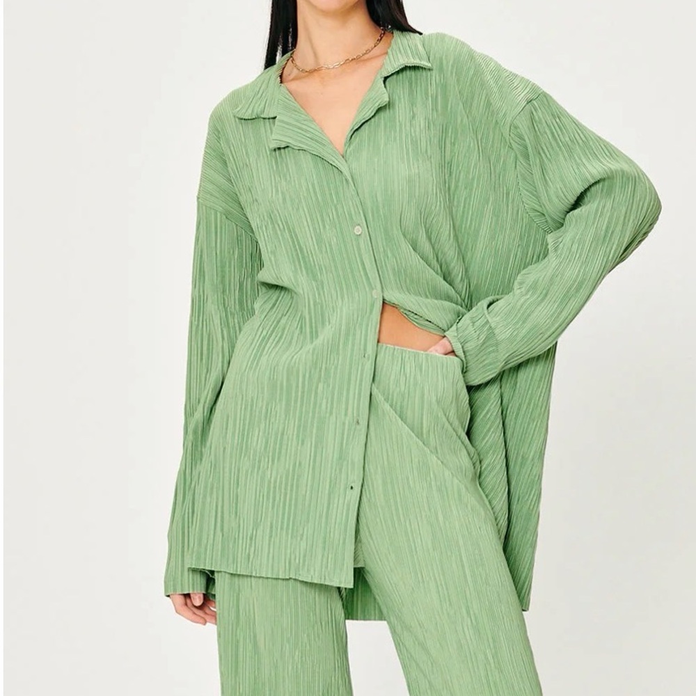 STORETS Maria Oversized Plisse Shirt & Pants